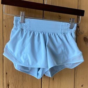 Lululemon Hotty Hot 2.5 Blue Linen